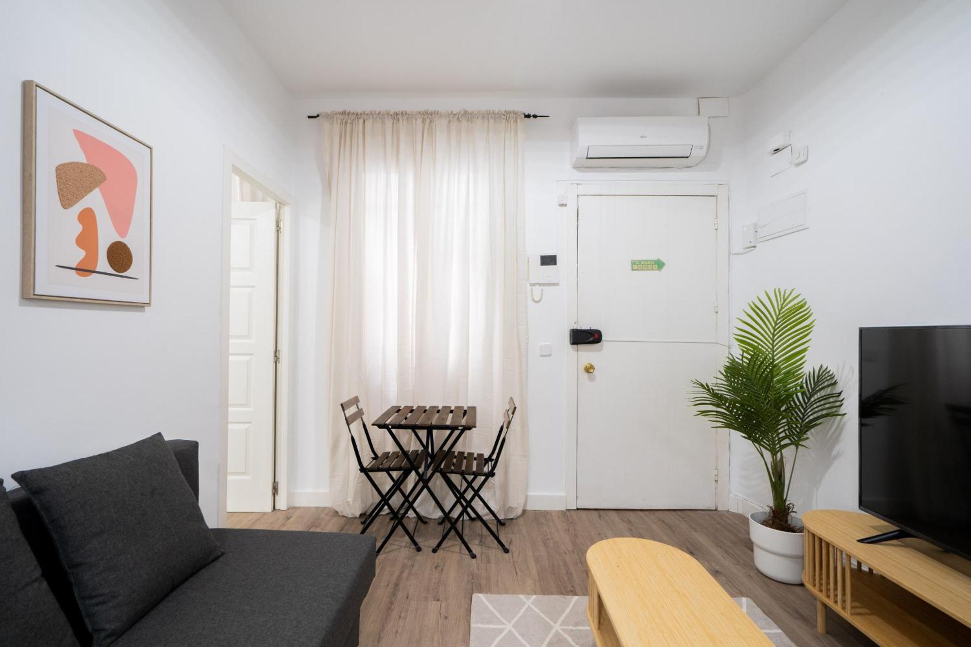 מדריד Apartamento En Chueca Para 4 Personas Alquiler Temporal מראה חיצוני תמונה